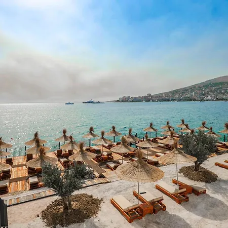 Daed Luxury Apartament *