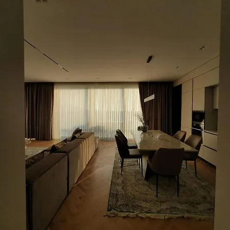 Daed Luxury Apartmán Sarandë