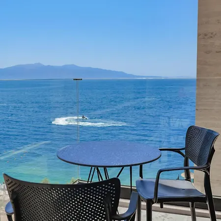 Daed Luxury Apartament Saranda