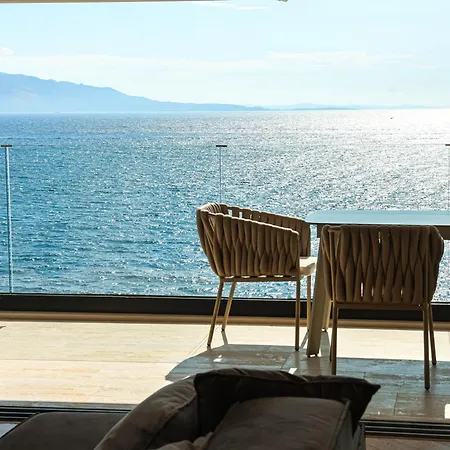 Daed Luxury Apartament Saranda